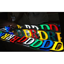 Vollfarbige LED-Buchstaben mit LED-Licht als Plakat LED-Modul Licht Signage